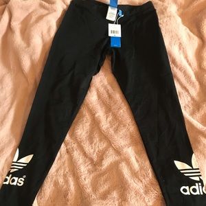 New Addias black leggings